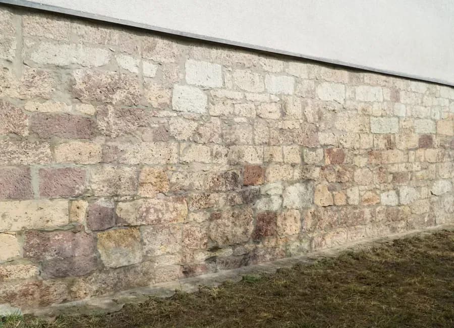 Graffiti entfernen lassen in Pforzheim - Schnell und ohne Rückstände